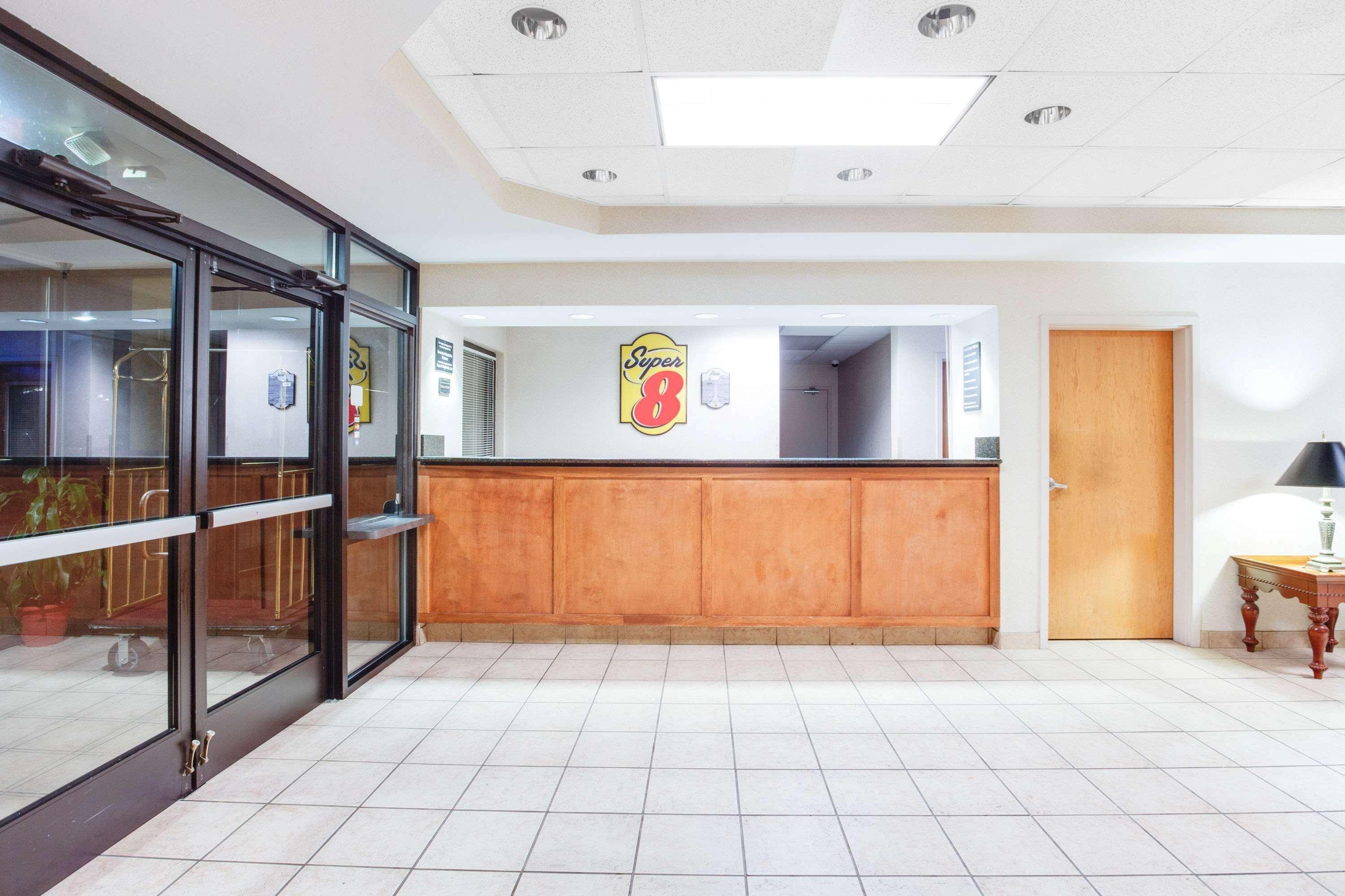 Super 8 By Wyndham Crossville Tn Esterno foto